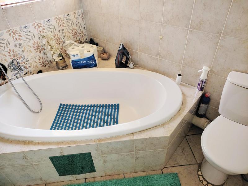 3 Bedroom Property for Sale in Bedfordview Gauteng