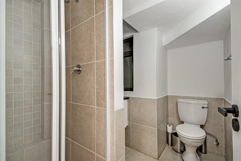 To Let 3 Bedroom Property for Rent in Sandown Gauteng