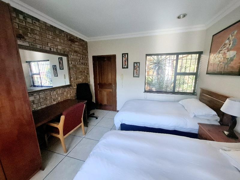 To Let 2 Bedroom Property for Rent in Woodmead Gauteng