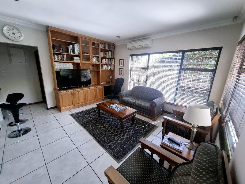 To Let 2 Bedroom Property for Rent in Woodmead Gauteng
