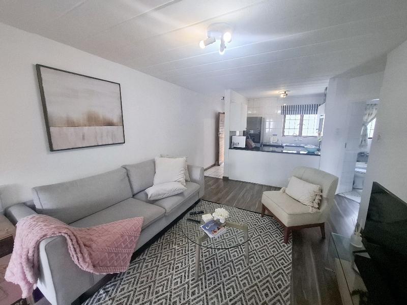 1 Bedroom Property for Sale in Morningside Gauteng