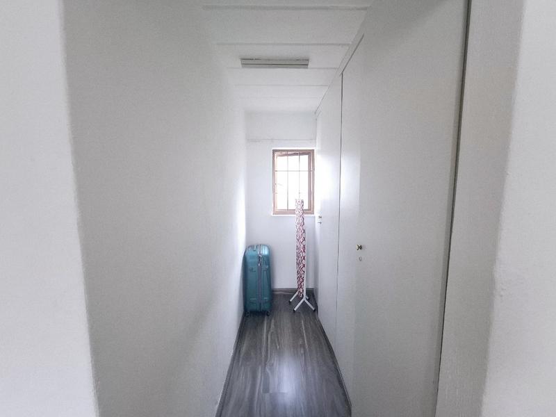 1 Bedroom Property for Sale in Morningside Gauteng