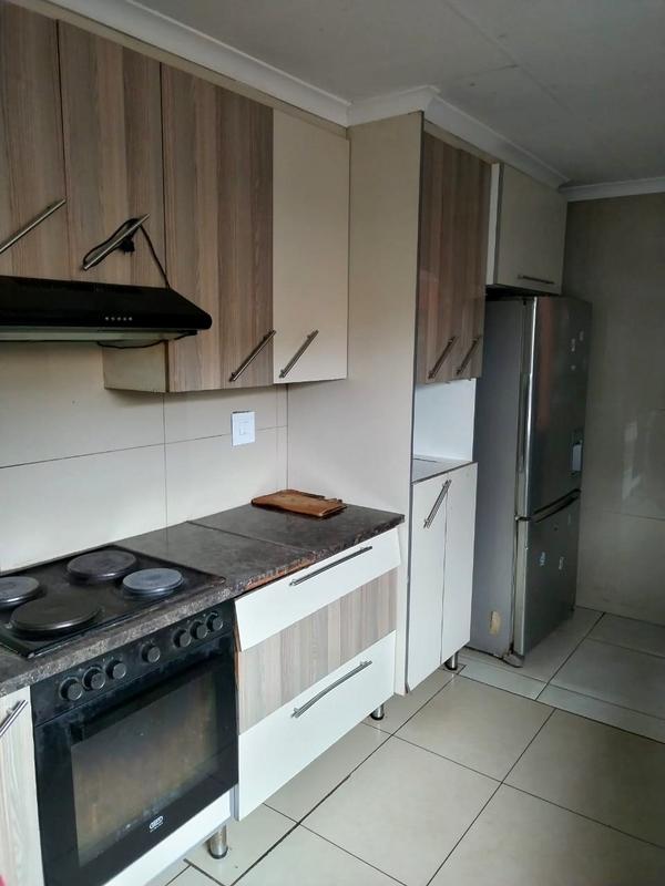 4 Bedroom Property for Sale in Lawley Gauteng