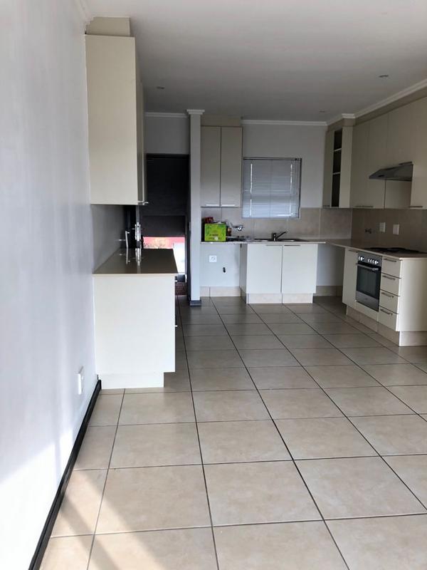 2 Bedroom Property for Sale in Barbeque Downs Gauteng