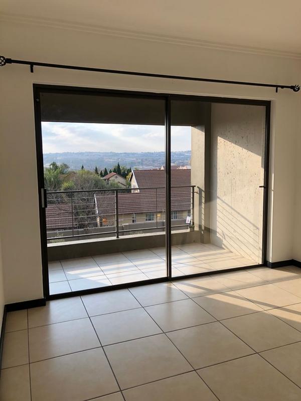 2 Bedroom Property for Sale in Barbeque Downs Gauteng