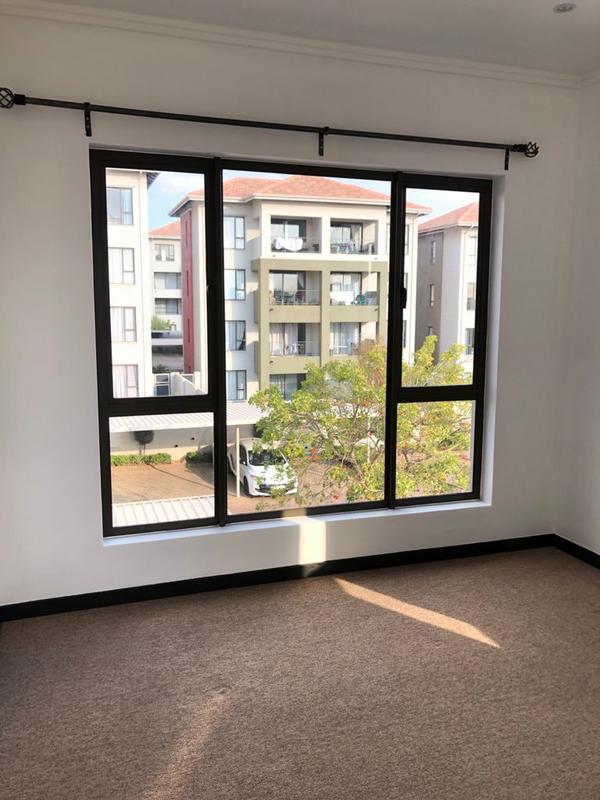 2 Bedroom Property for Sale in Barbeque Downs Gauteng