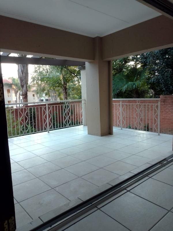 2 Bedroom Property for Sale in Sunninghill Gauteng