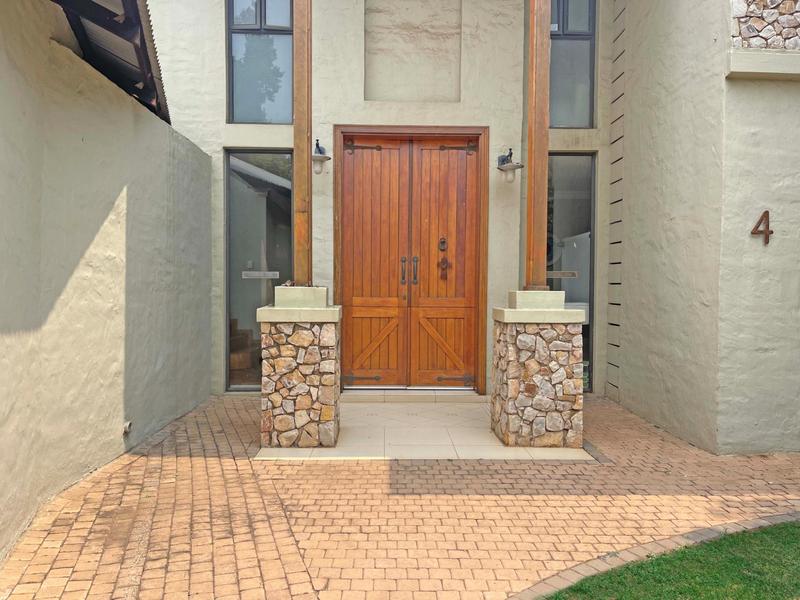 6 Bedroom Property for Sale in Midstream Estate Gauteng