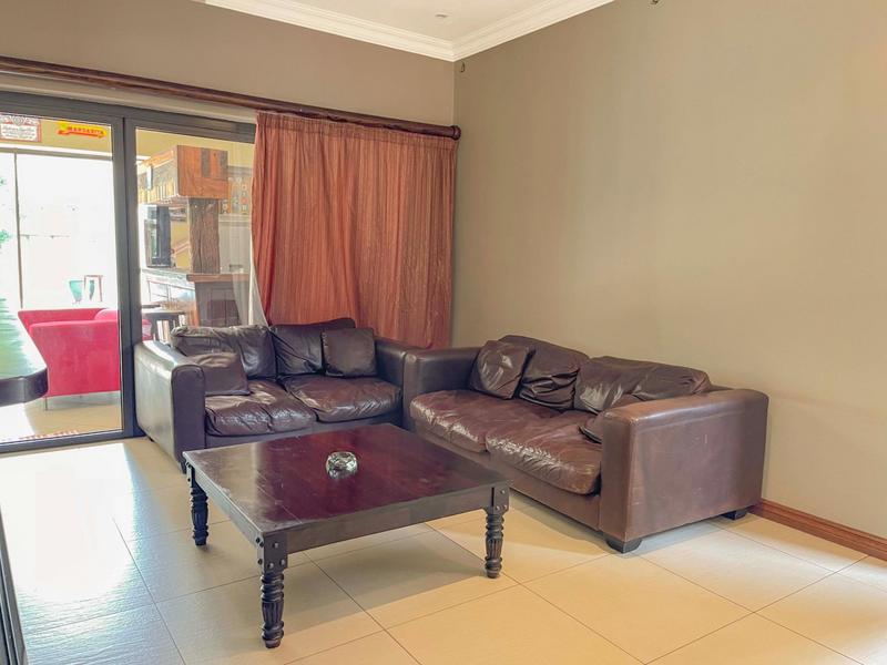 6 Bedroom Property for Sale in Midstream Estate Gauteng