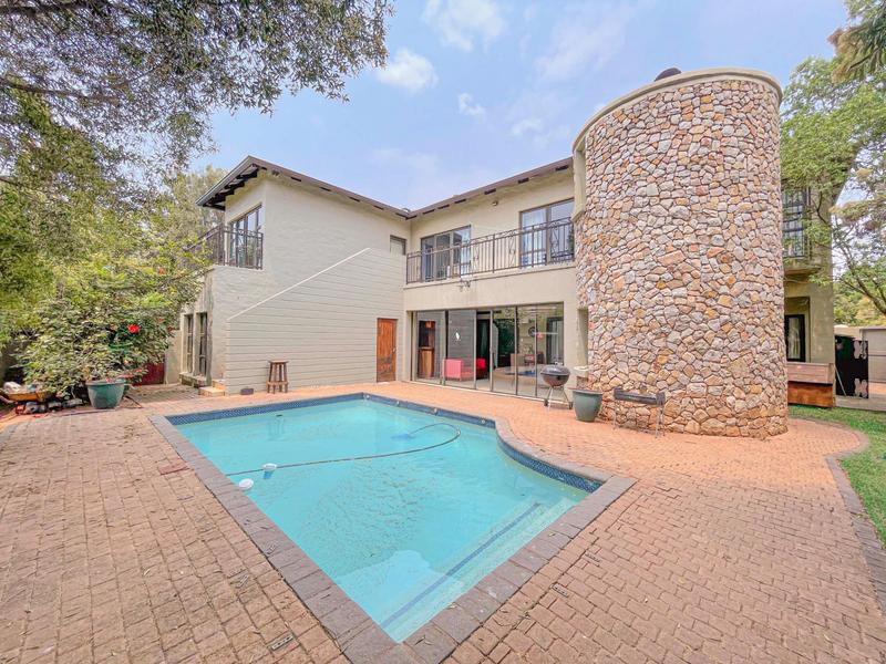 6 Bedroom Property for Sale in Midstream Estate Gauteng