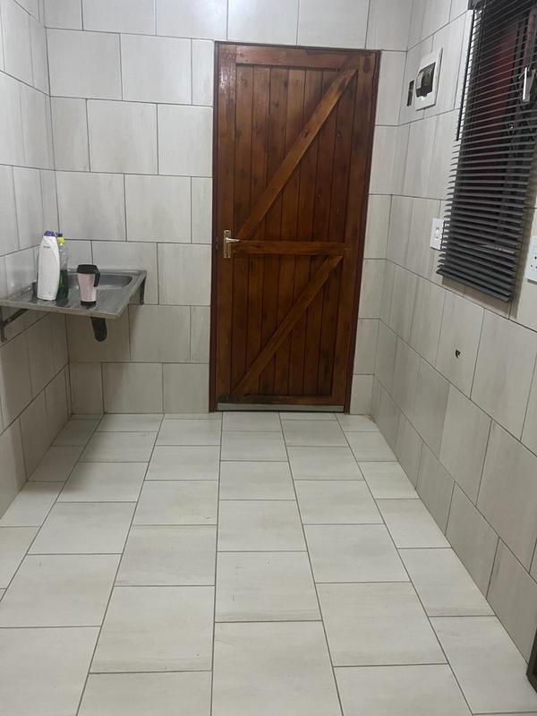 To Let 2 Bedroom Property for Rent in Lufhereng Gauteng
