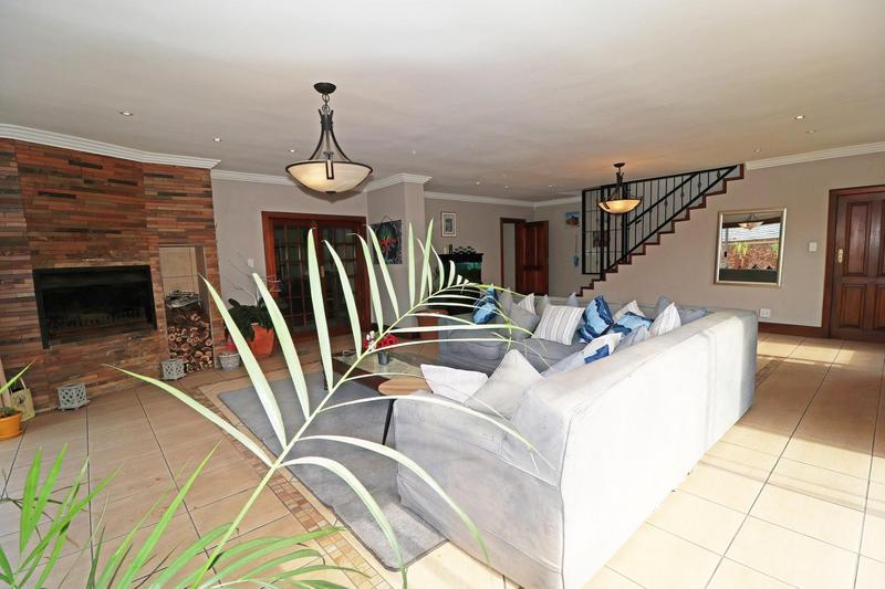 6 Bedroom Property for Sale in Lambton Gauteng
