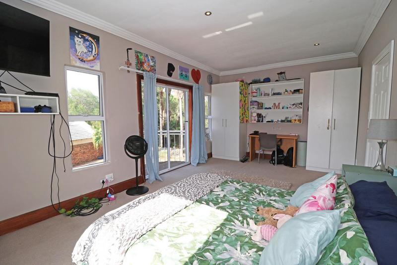 6 Bedroom Property for Sale in Lambton Gauteng
