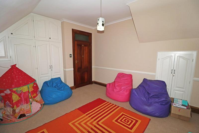 6 Bedroom Property for Sale in Lambton Gauteng