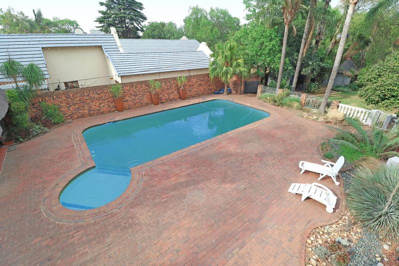 6 Bedroom Property for Sale in Lambton Gauteng