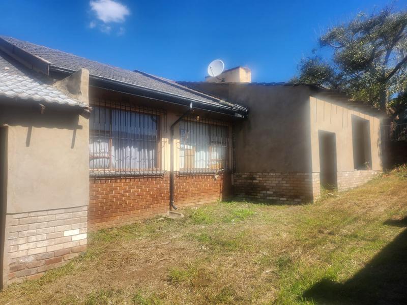 4 Bedroom Property for Sale in Risana Gauteng
