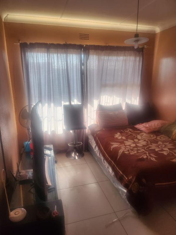 4 Bedroom Property for Sale in Risana Gauteng
