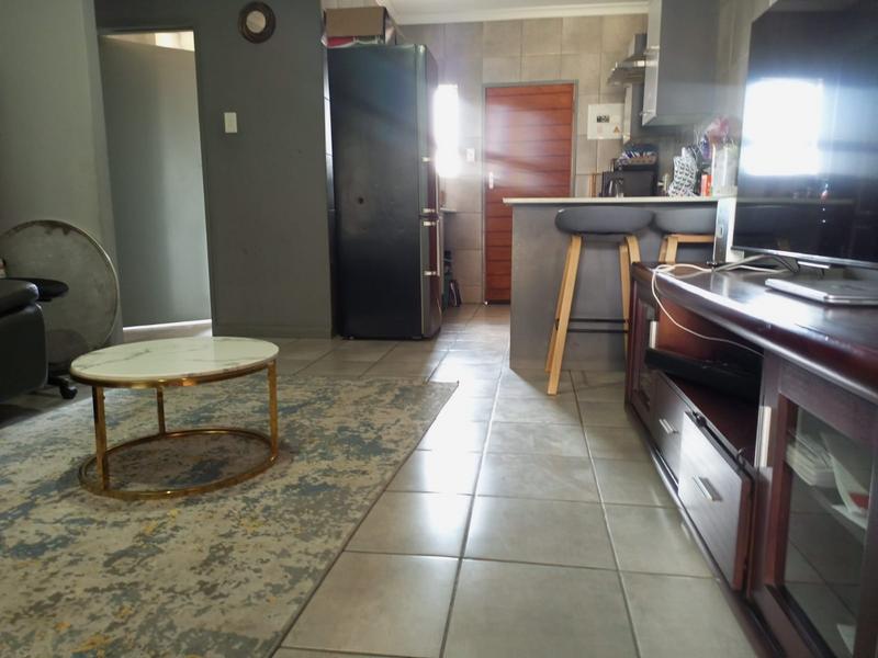 To Let 2 Bedroom Property for Rent in Mindalore Gauteng