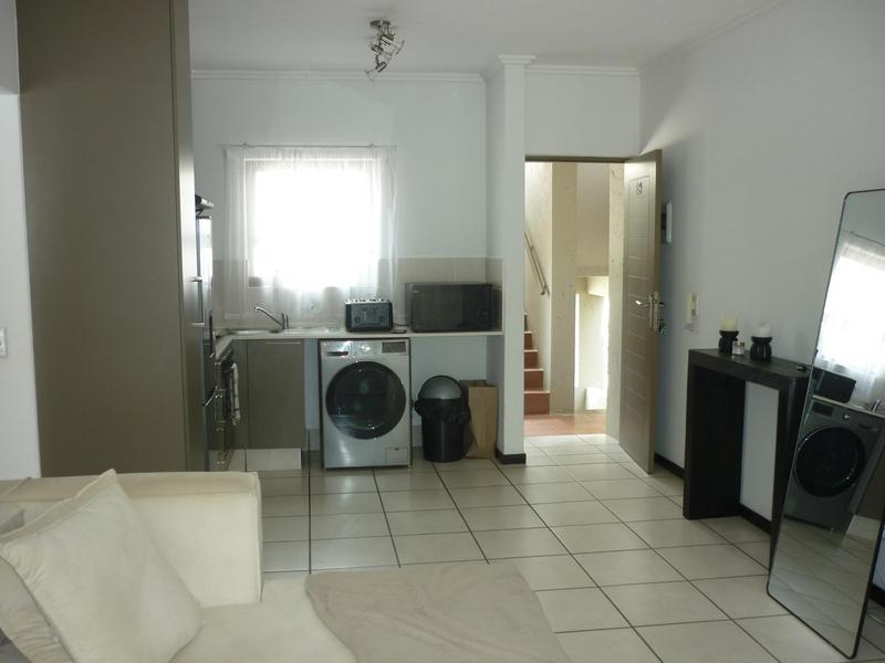 1 Bedroom Property for Sale in Paulshof Gauteng