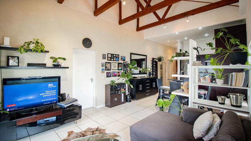 To Let 2 Bedroom Property for Rent in Bryanston Gauteng