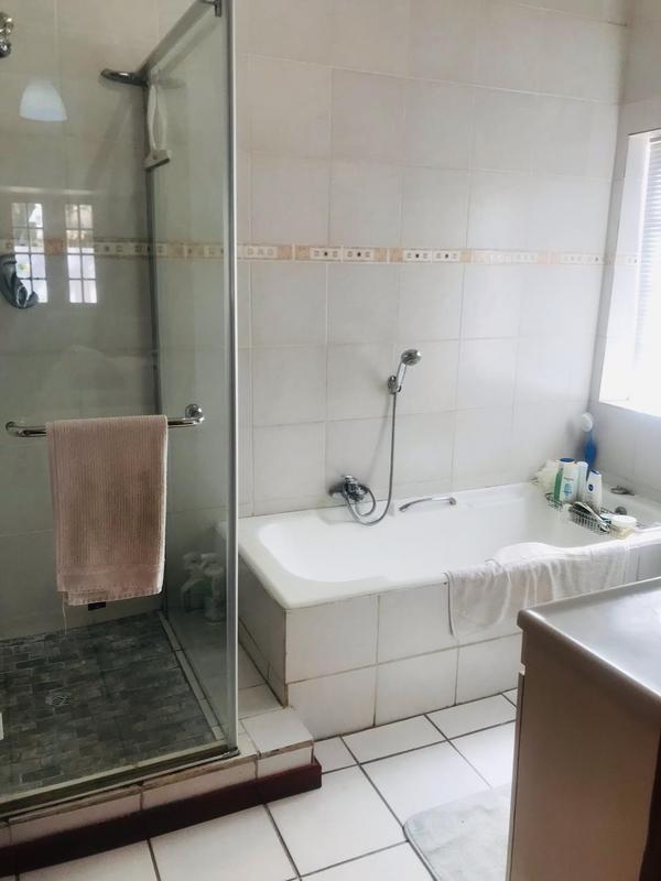 3 Bedroom Property for Sale in Kensington Gauteng