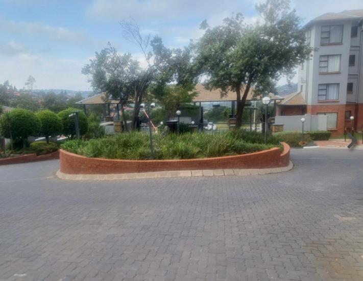 2 Bedroom Property for Sale in Oakdene Gauteng