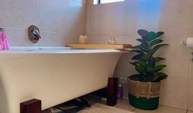 2 Bedroom Property for Sale in Oakdene Gauteng