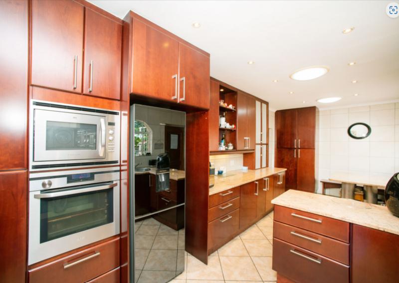 4 Bedroom Property for Sale in Highway Gardens Gauteng