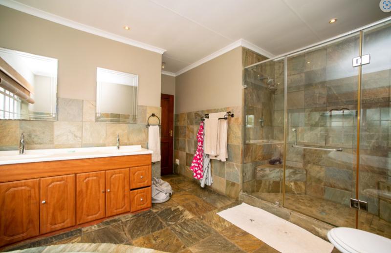 4 Bedroom Property for Sale in Highway Gardens Gauteng