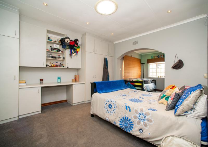 4 Bedroom Property for Sale in Highway Gardens Gauteng