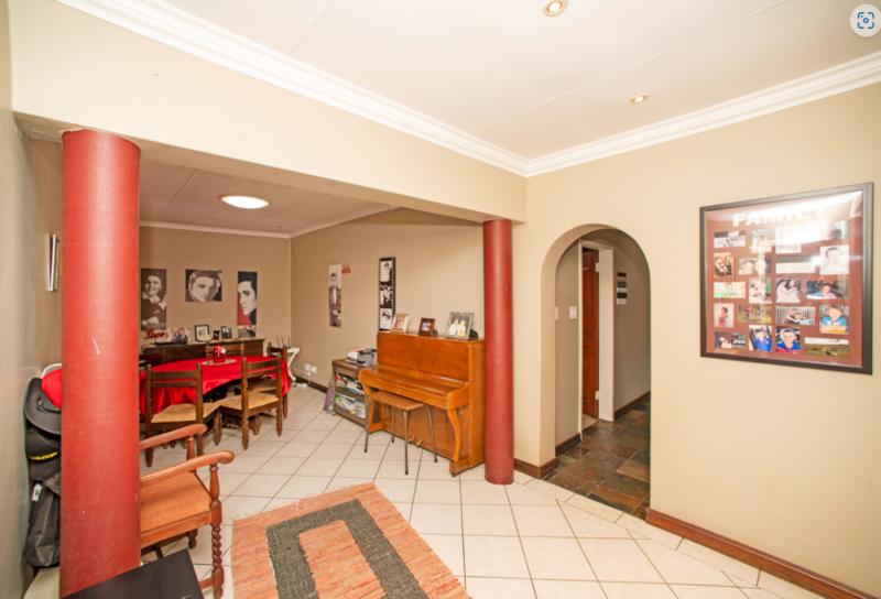4 Bedroom Property for Sale in Highway Gardens Gauteng