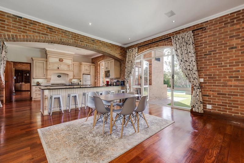 9 Bedroom Property for Sale in Kyalami Ah Gauteng