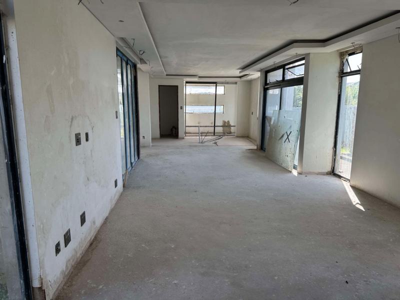 5 Bedroom Property for Sale in Waterfall Country Estate Gauteng