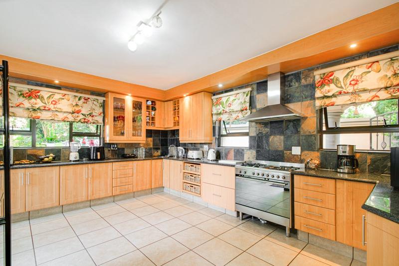 4 Bedroom Property for Sale in Broadacres Gauteng