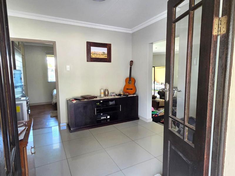 3 Bedroom Property for Sale in Moreleta Park Gauteng