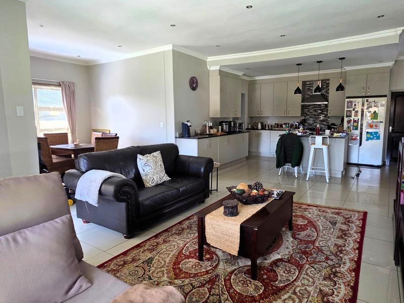 3 Bedroom Property for Sale in Moreleta Park Gauteng