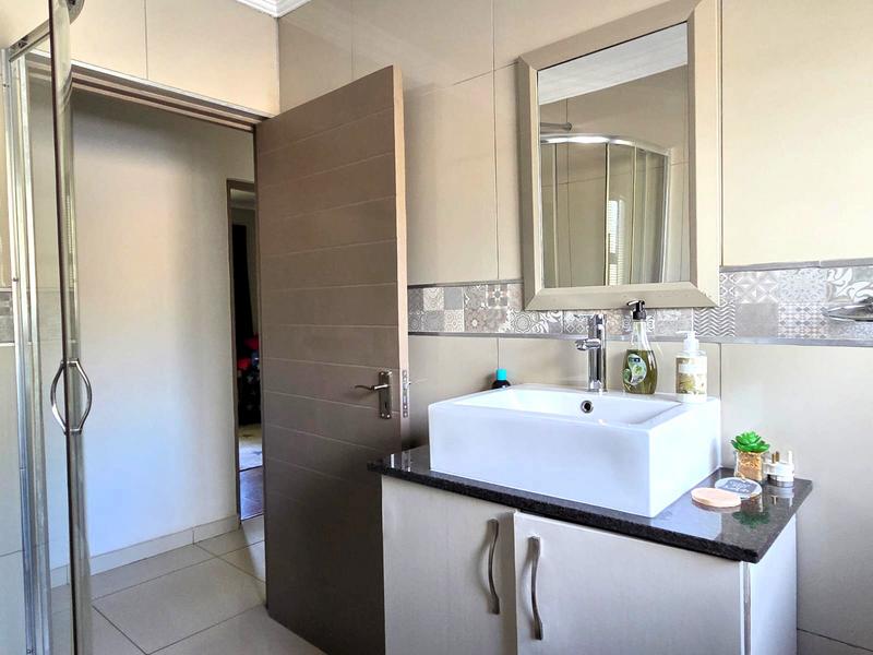 3 Bedroom Property for Sale in Moreleta Park Gauteng