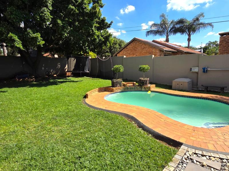 3 Bedroom Property for Sale in Moreleta Park Gauteng