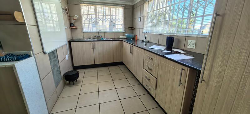 4 Bedroom Property for Sale in Witpoortjie Gauteng