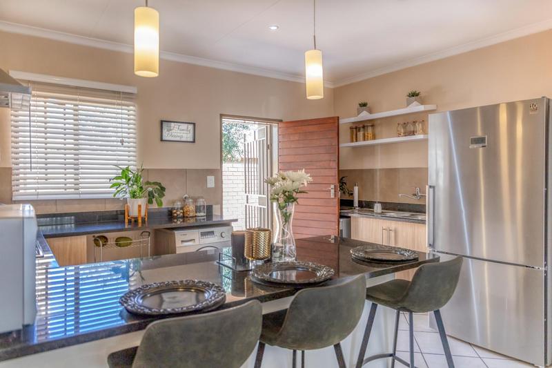 3 Bedroom Property for Sale in Mooikloof Ridge Gauteng
