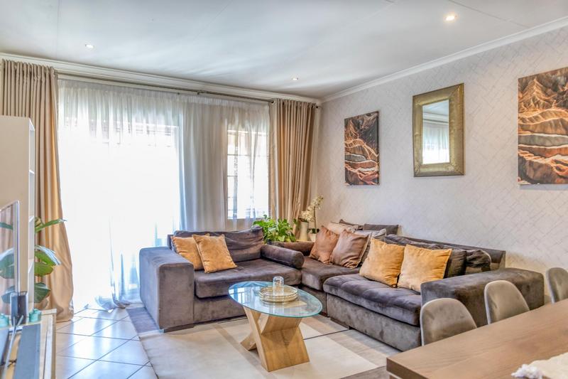 3 Bedroom Property for Sale in Mooikloof Ridge Gauteng