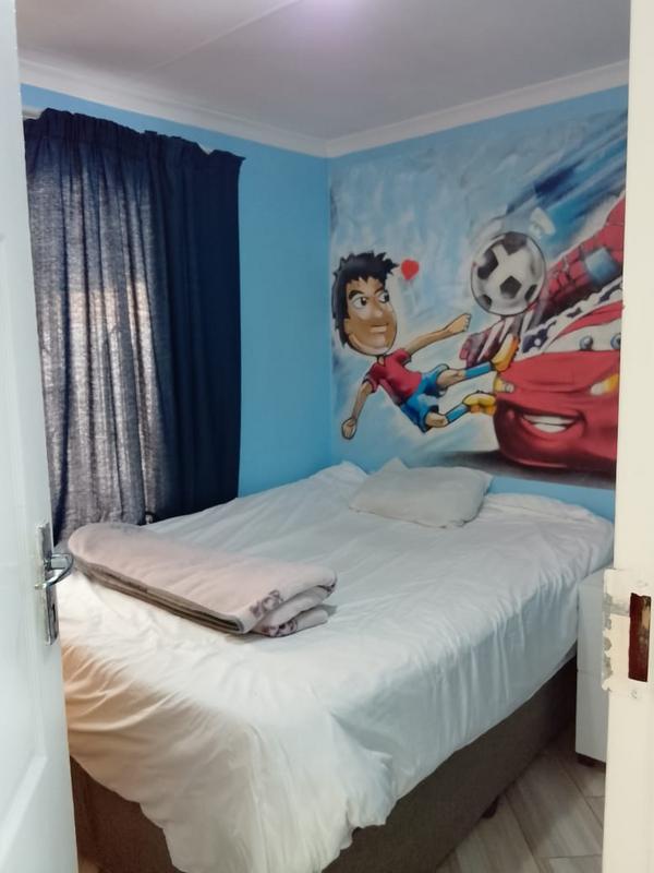 3 Bedroom Property for Sale in Clayville Gauteng