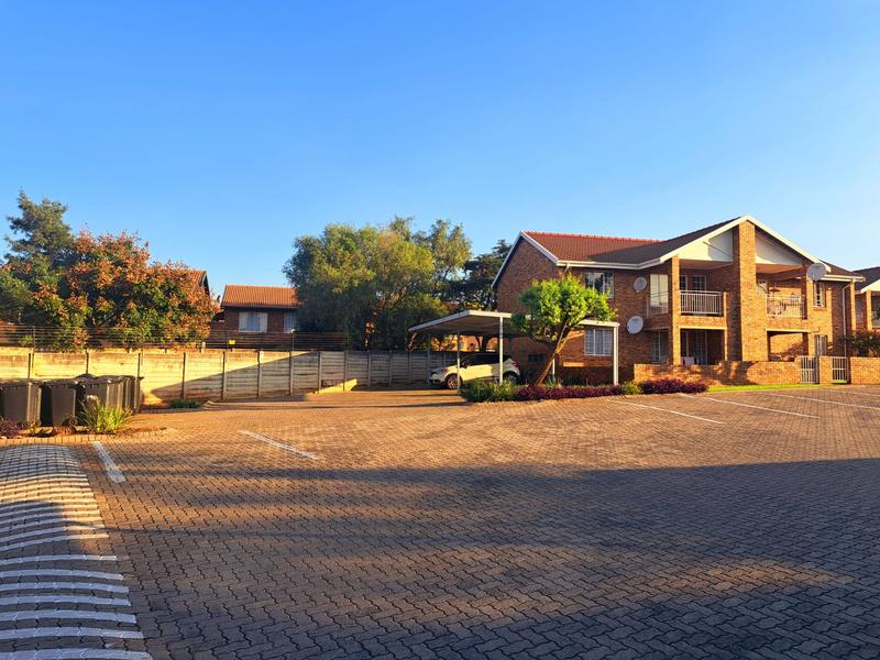 2 Bedroom Property for Sale in Highveld Gauteng