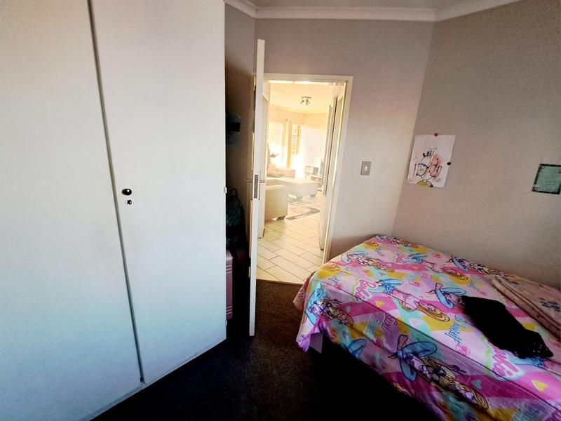 2 Bedroom Property for Sale in Highveld Gauteng