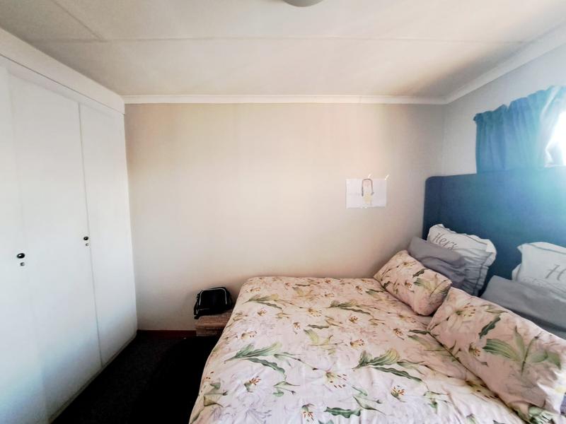 2 Bedroom Property for Sale in Highveld Gauteng