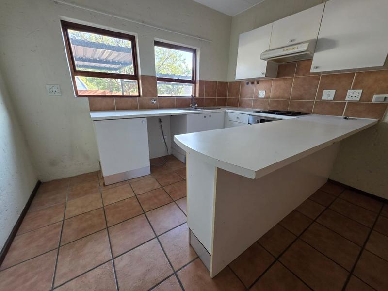 To Let 2 Bedroom Property for Rent in Sunninghill Gauteng