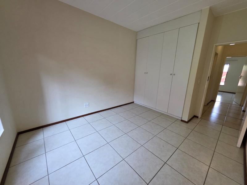 To Let 2 Bedroom Property for Rent in Sunninghill Gauteng