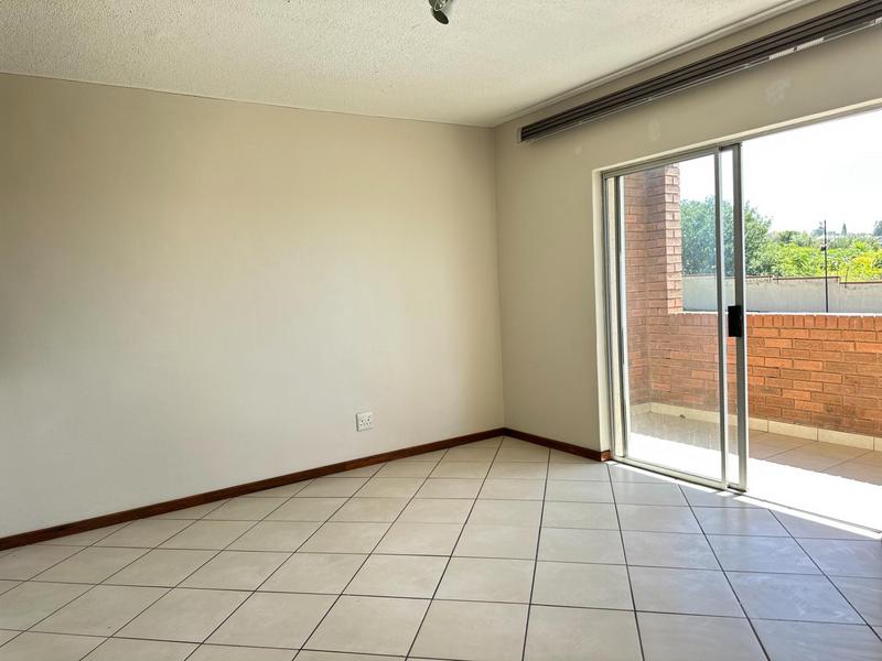To Let 2 Bedroom Property for Rent in Noordwyk Ext 1 Gauteng