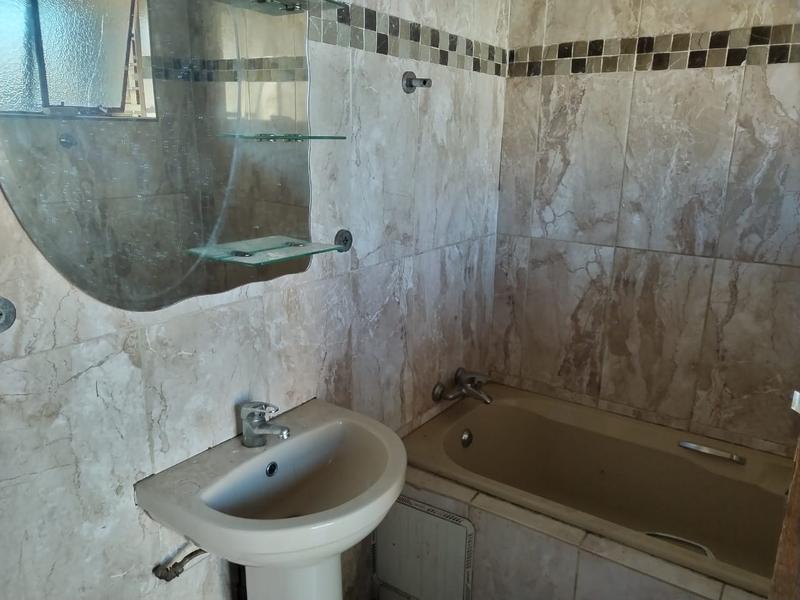 2 Bedroom Property for Sale in Jabavu Gauteng