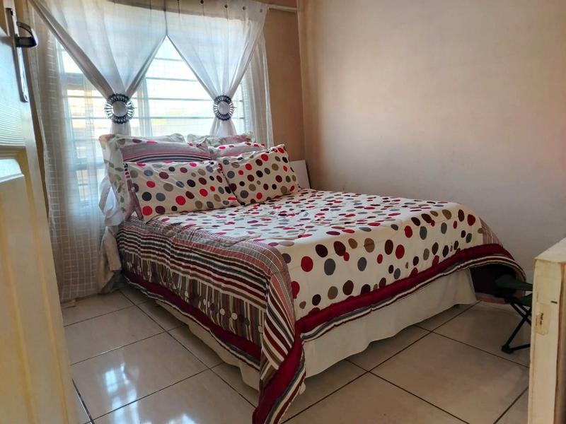 4 Bedroom Property for Sale in Lenasia South Gauteng